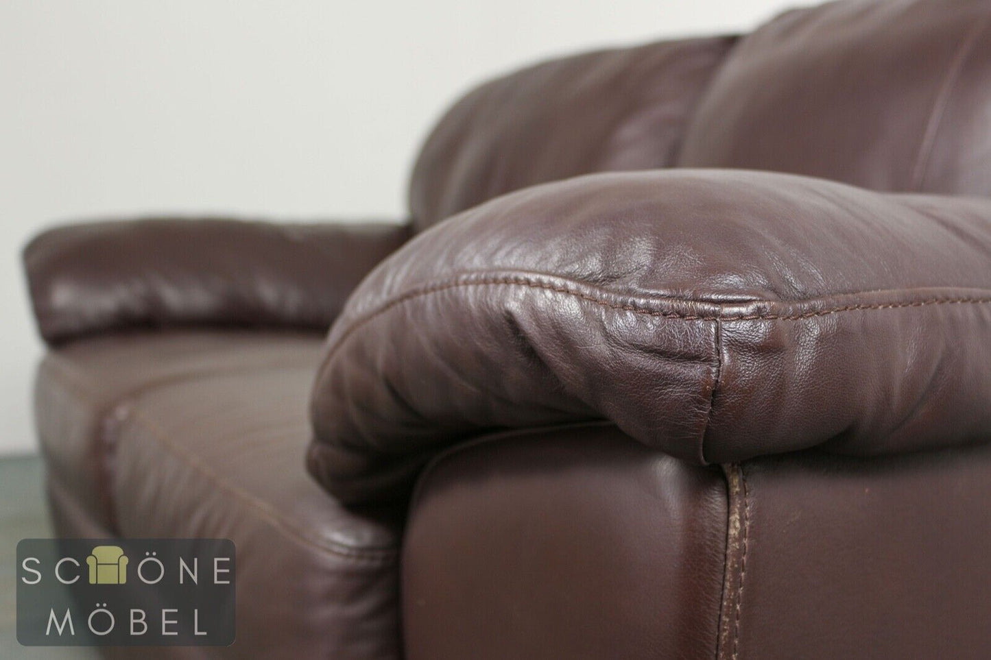 Bequemes Designer Sofa 2er Ledersofa Echtleder Couch Garnitur Leder 2 sitzer