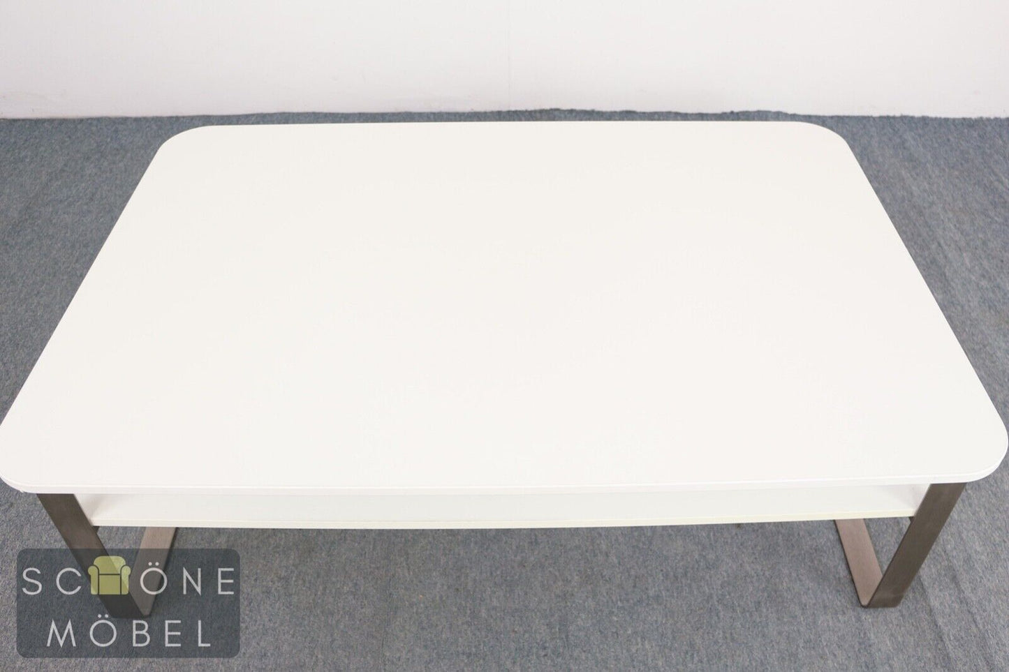 Ikea Couchtisch im schlichten Design Sofa Tisch Industrial Table Metallbeine
