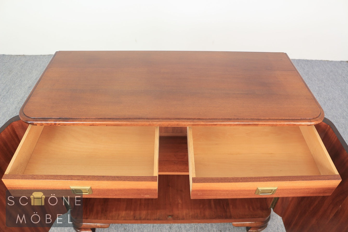 Schönes Antikstil TV Schränkchen Kommode Klassisches Design Sideboard HiFi Board