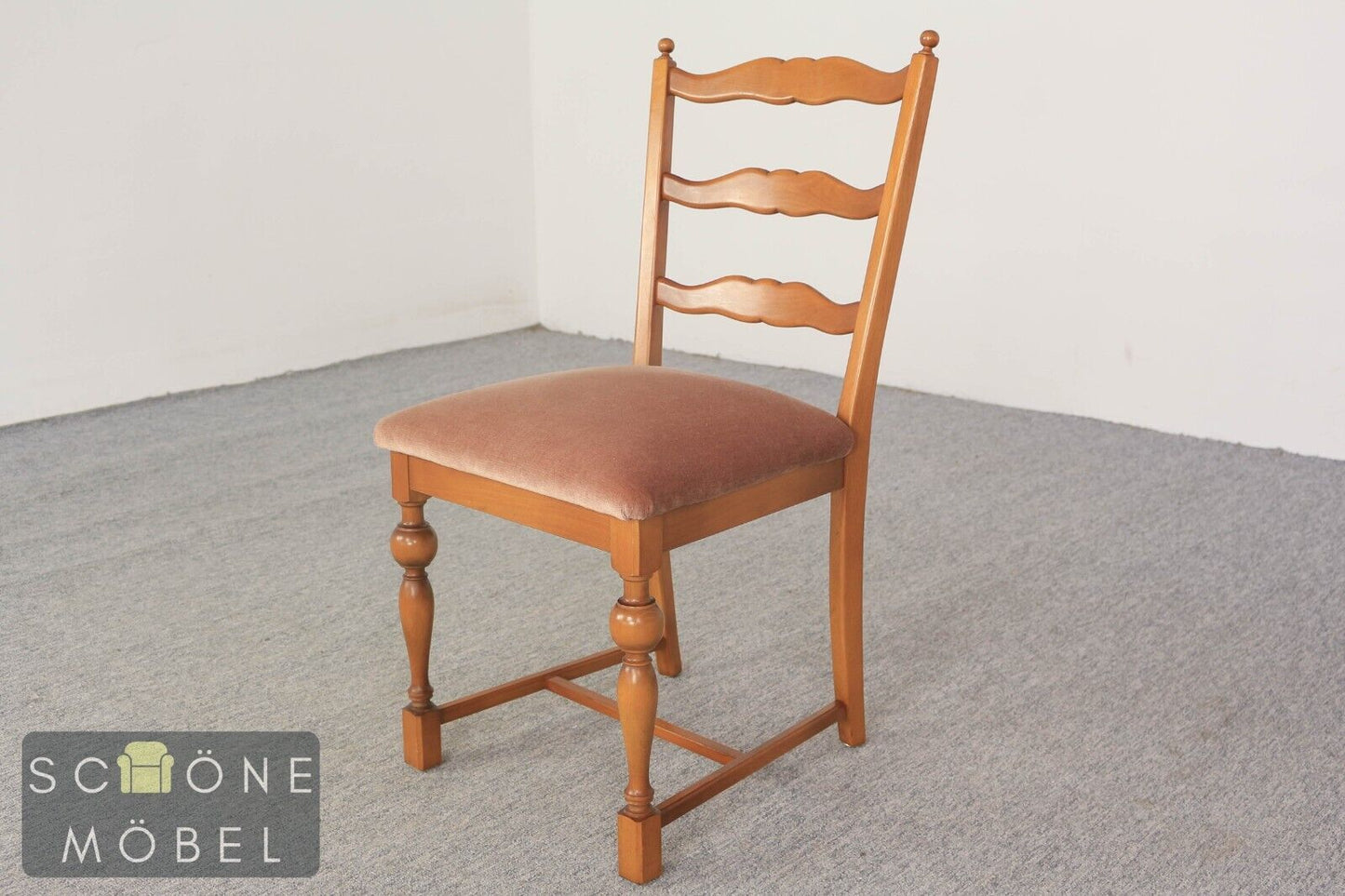 Hübscher Vintage Esszimmersuhl Landhausstil Stuhl Essstuhl Retro Chair Stühle