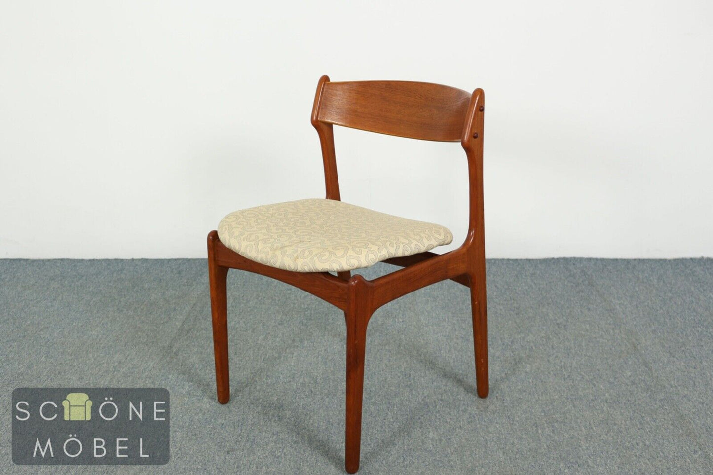 Danish Design Erik Buch Vintage Stühle Mid Century Retro Essstühle Oddense Mask.