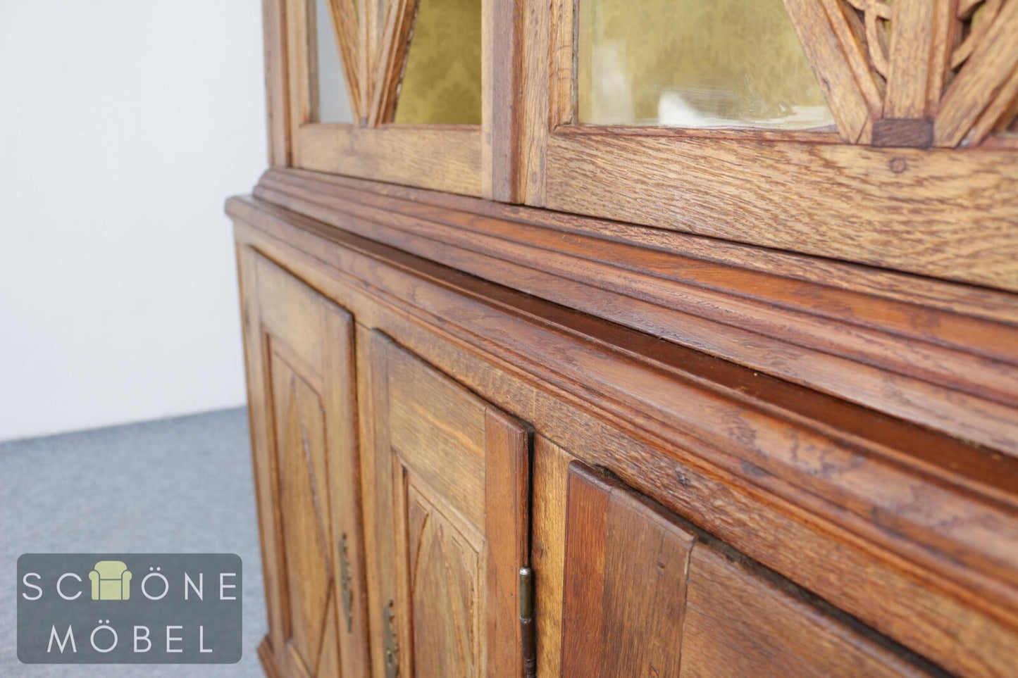 Schöne Antik Stil Vitrine Glasschrank Englisches Design Kommode Geschirrschrank