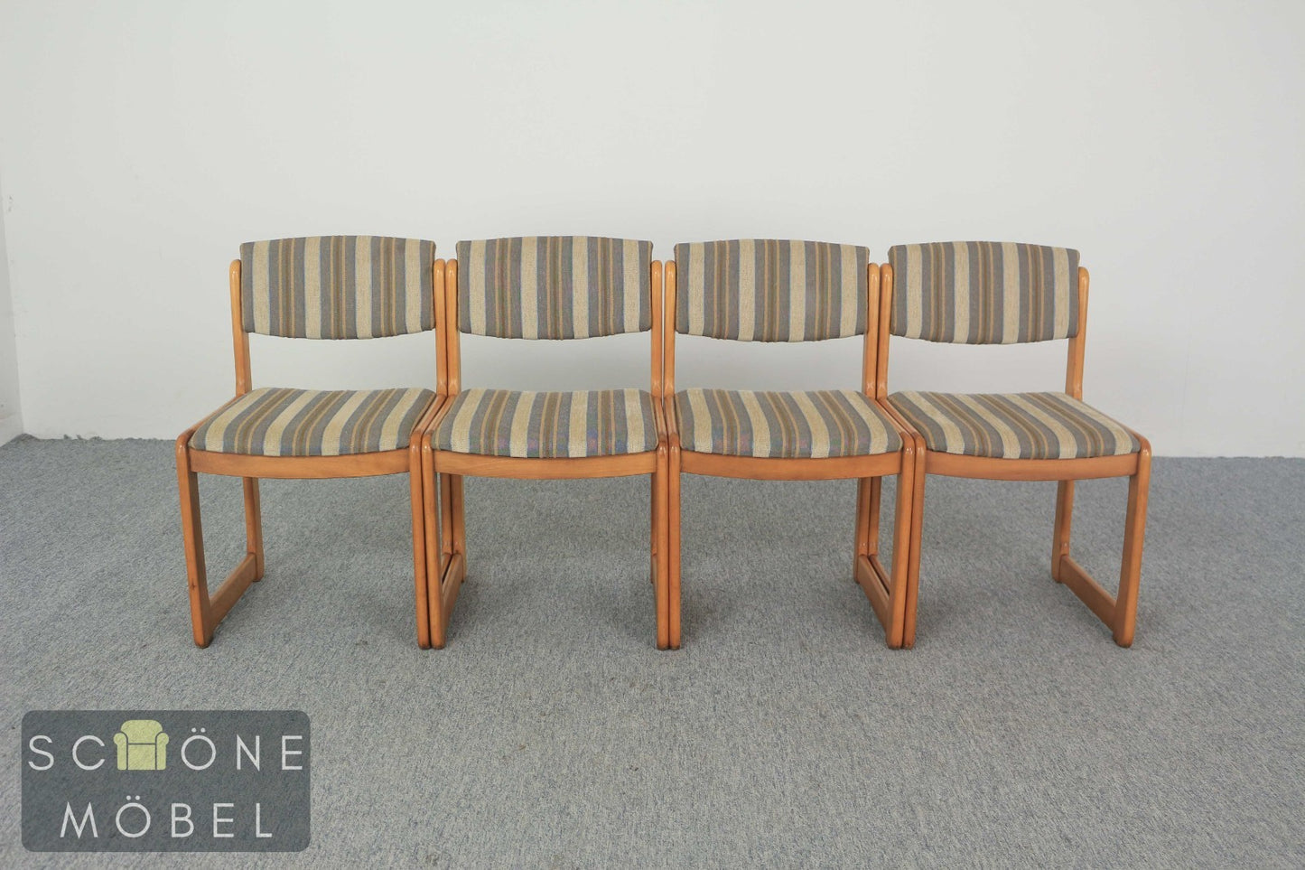 4 Danish Design Vintage Stühle Mid-Century Modern Essstühle Stuhl 60er Jahre