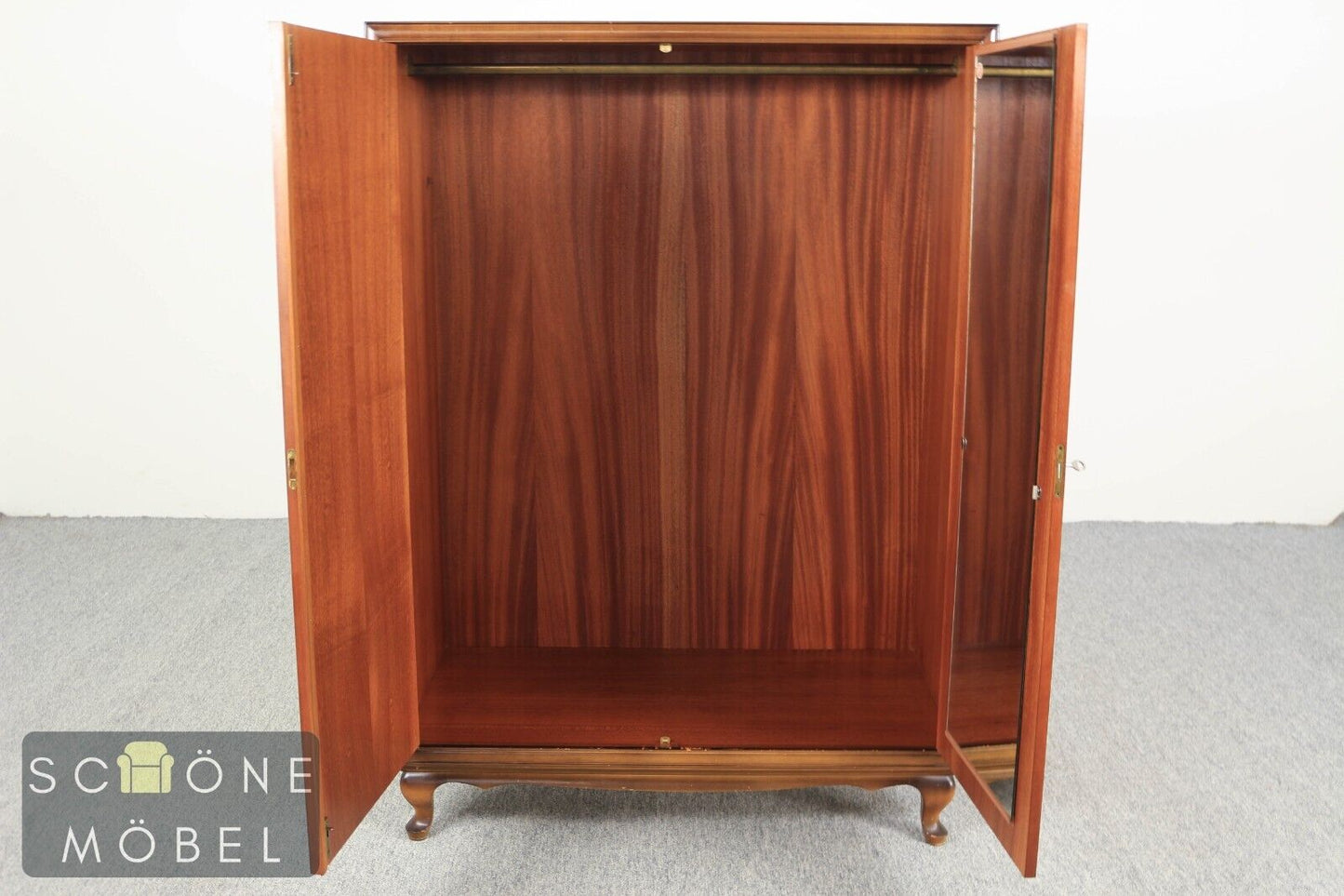 Chippendale Stil Kleiderschrank Wäscheschrank Kommode Schrank Made in Germany