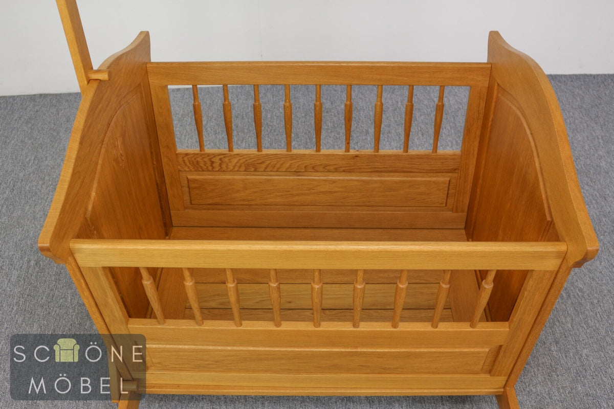 Schönes Babybett Babywiege Schaukelbett Eiche Bett Kinderbett Stange für Mobile