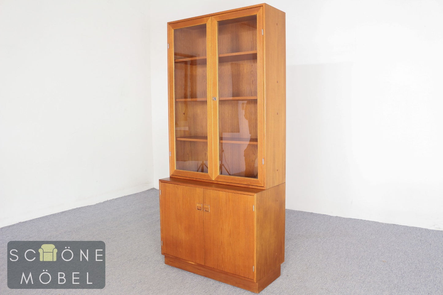 Dyrlund Teak Vitrine Danish Design Mid Century Glas Schrank Vintage Teakholz