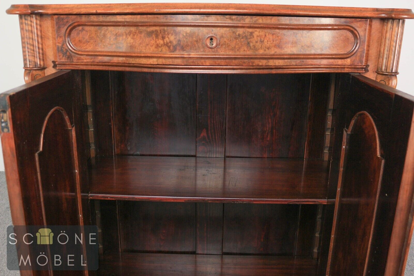 Hübsche Louis Philippe Kommode Schränkchen Sideboard Anrichte Vertiko Antik Stil