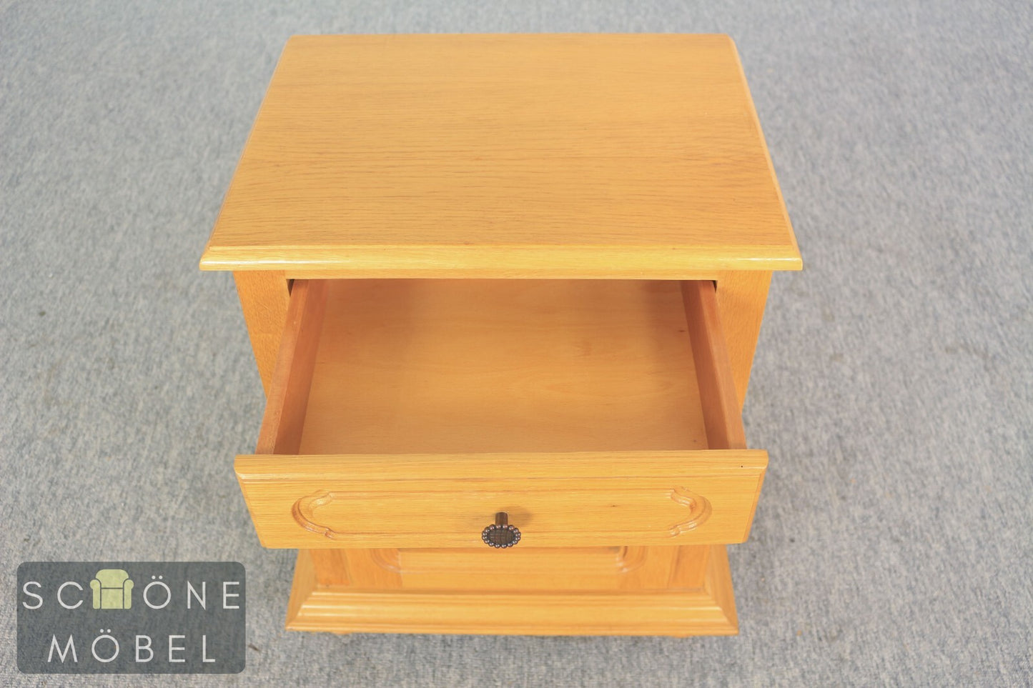 Antik Stil Schränkchen Beistelltisch / Nachttisch im Landhausstil Schränkchen