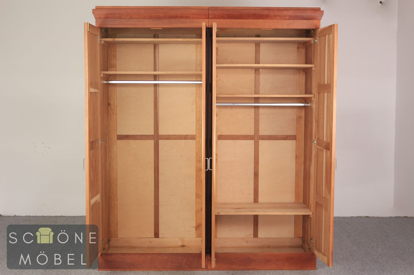 Schlichter Vintage Kleiderschrank Wäscheschrank Antik Schrank Jugendstil Art