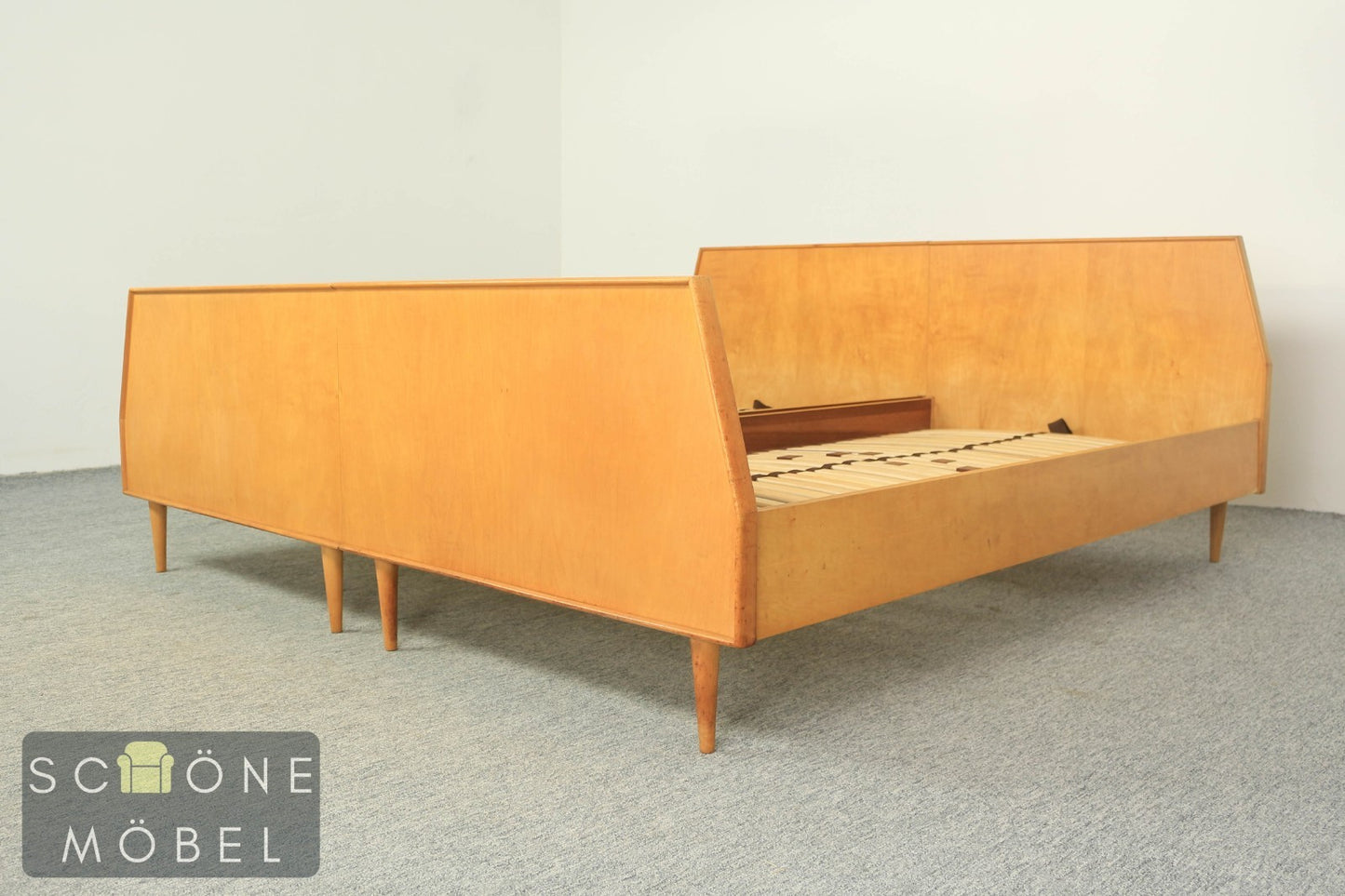 Hellerau Vintage Holz Bett Mid Century Doppelbett mit Lattenrost Vintage 190x190