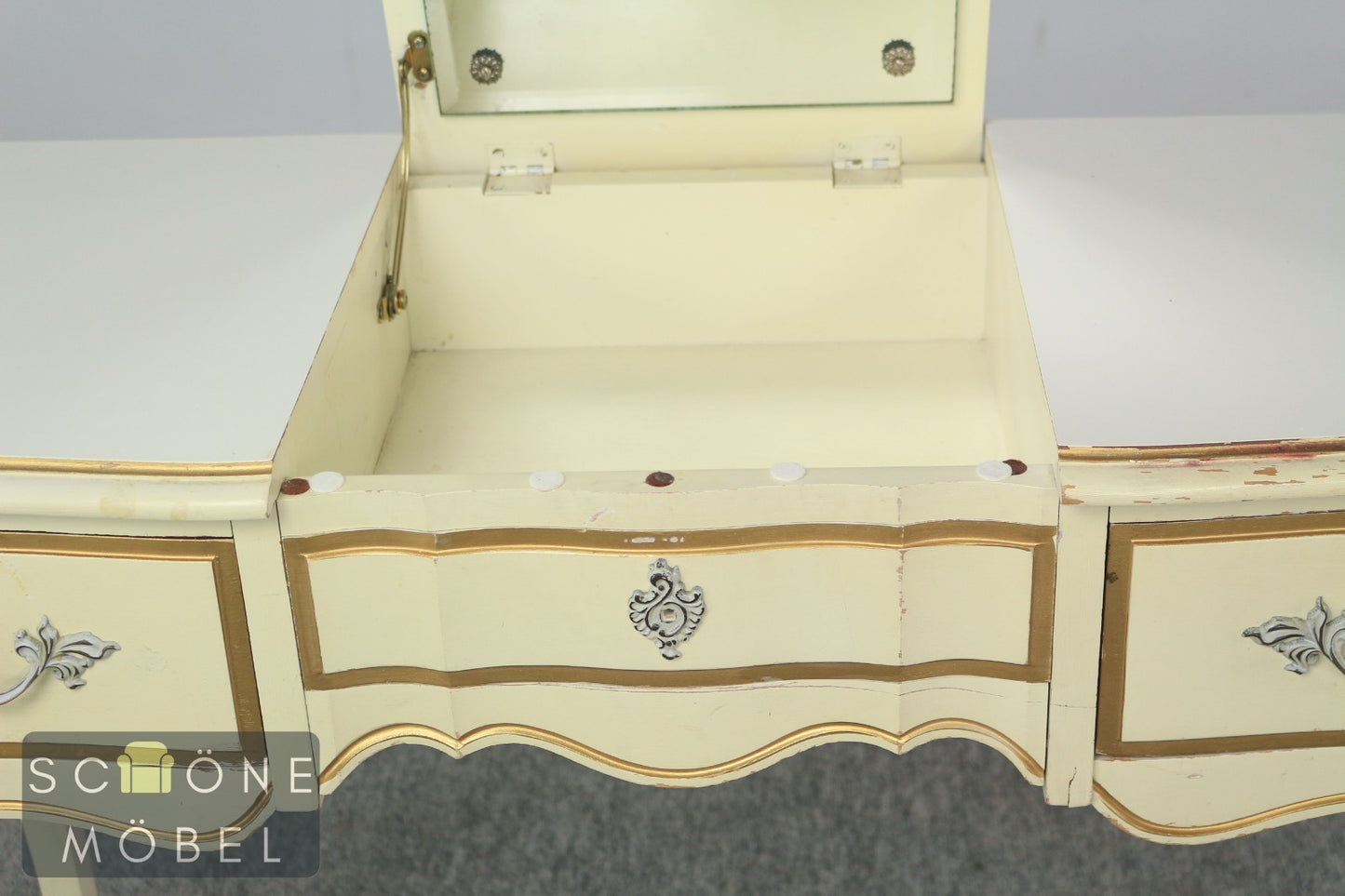Eleganter Schminktisch / Schreibtisch im französischen Landhausstil mit Spiegel