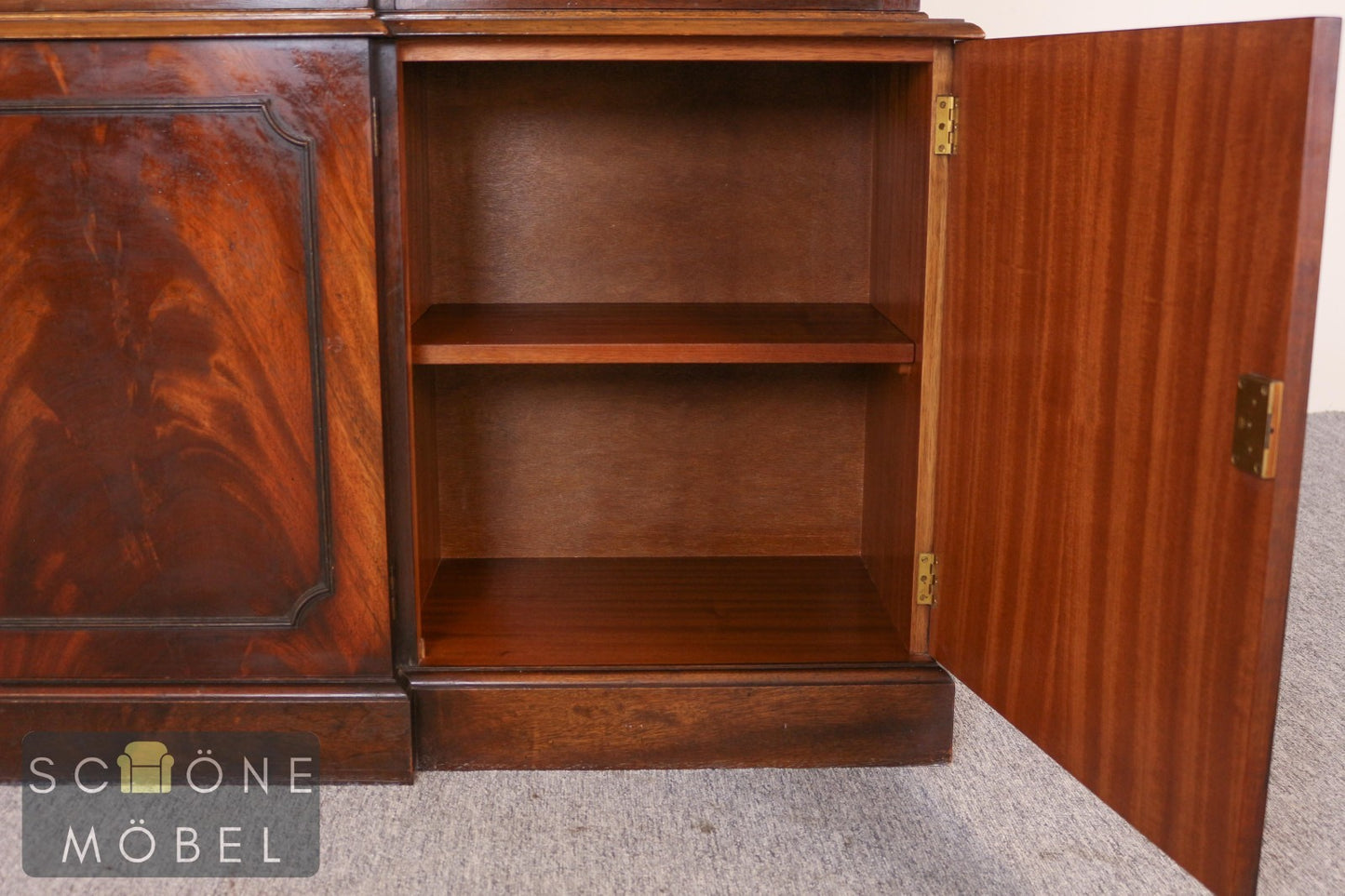 Antiker Mahagoni Bücherschrank Vitrine Bibliothek England Stil massiv Schrank
