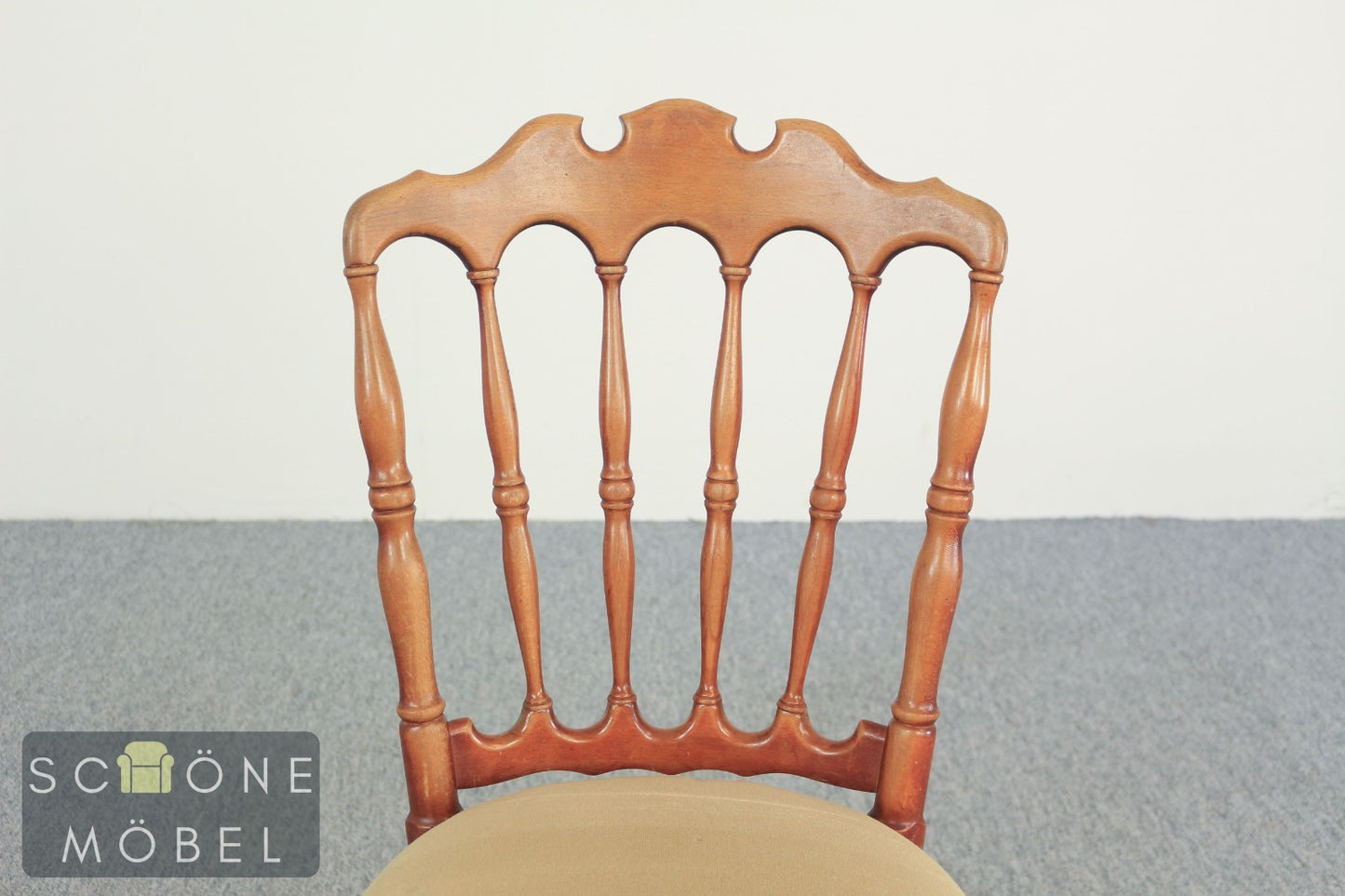 Antik Kolonialstil Stuhl Vintage Holzstuhl gepolstert Spindellehne massiv