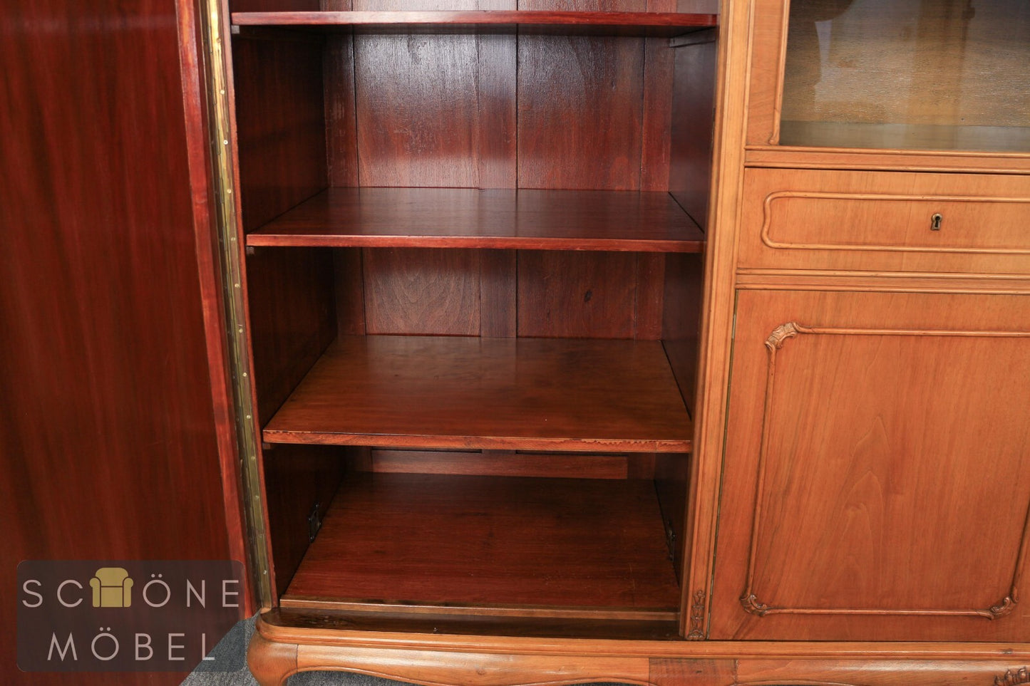 Chesterfield Schrank Landhausstil Vitrine Vintage  Glasschrank Geschirrschrank