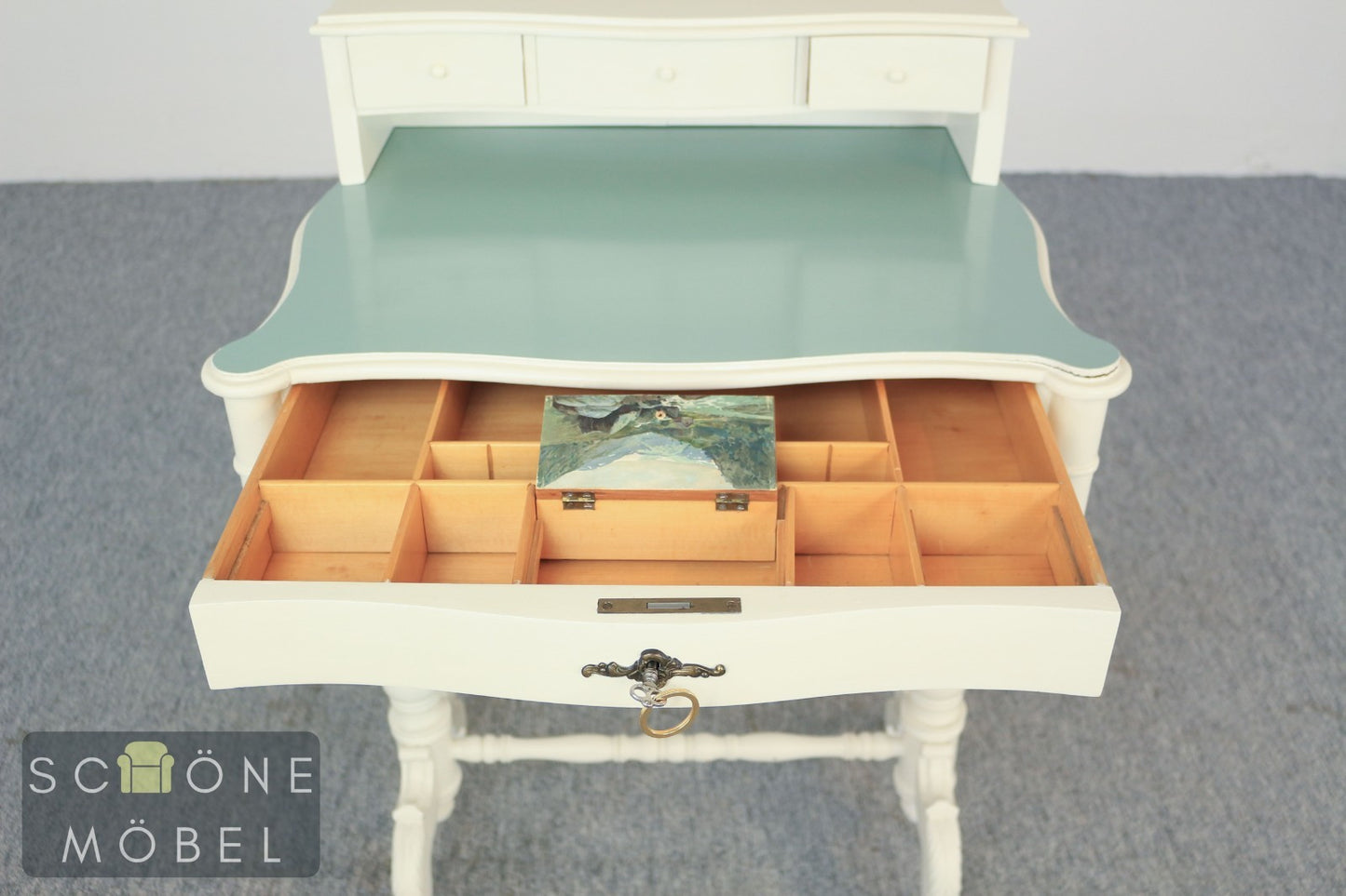 Vintage Damen- Schreibtisch Beistelltisch im Landhausstil Sekretär Schminktisch