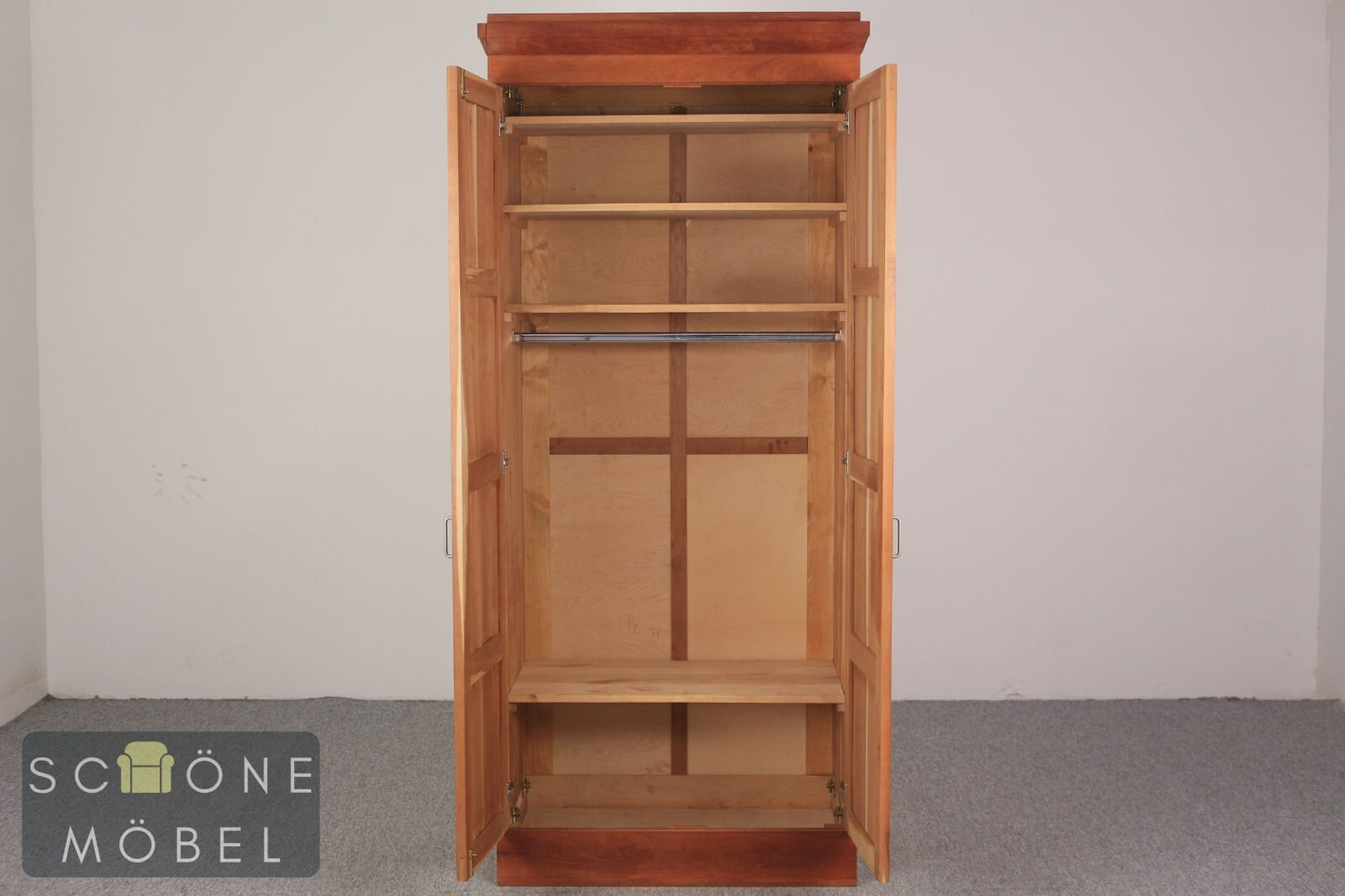 Schlichter Vintage Kleiderschrank Wäscheschrank Antik Schrank Jugendstil Art