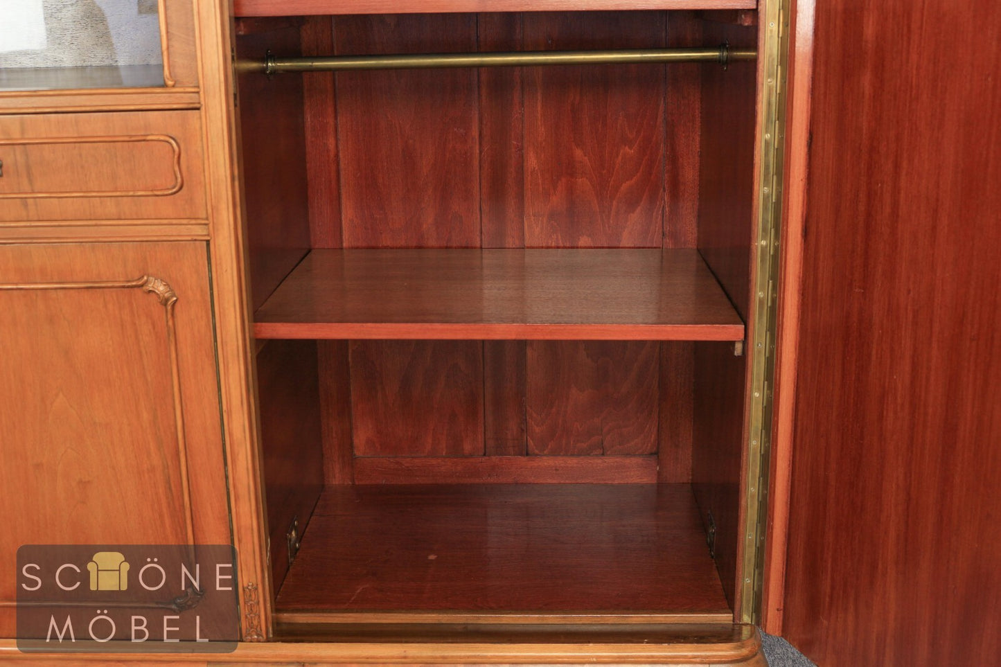 Chesterfield Schrank Landhausstil Vitrine Vintage  Glasschrank Geschirrschrank