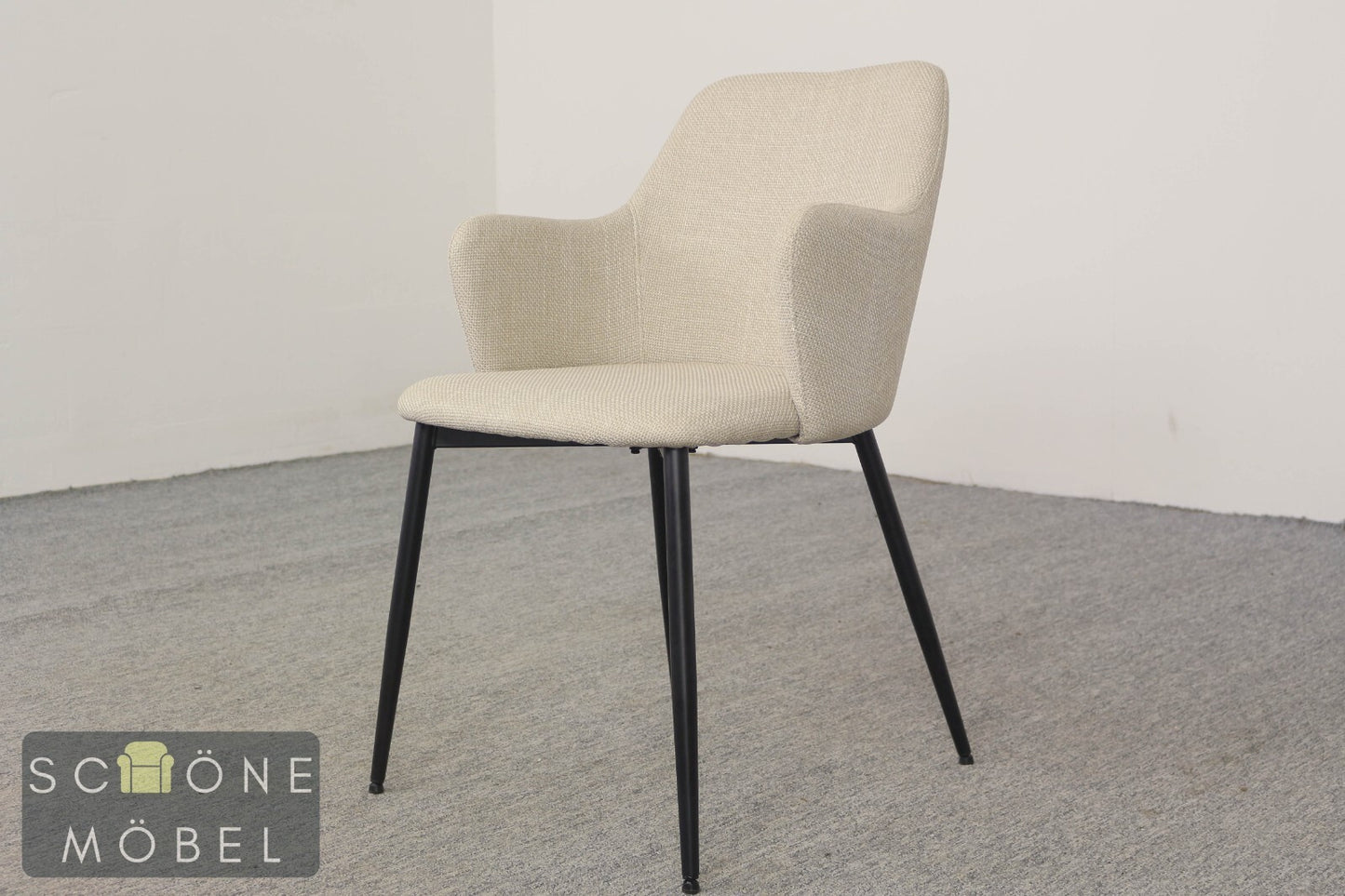 nordisch inspiriertes Armlehnstuhl Set von MID.YOU Essstuhl Vintage